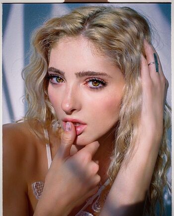 Willow Shields