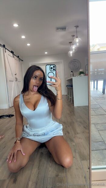 Ximena Saenz