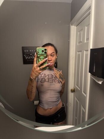 Full leaked Ya queen nt private onlyfans photo