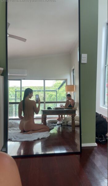 Full leaked Yasmin forest private onlyfans photo
