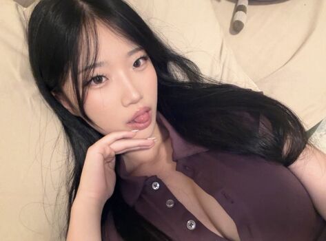 Full leaked Miss snowwolf jku/ private onlyfans photo
