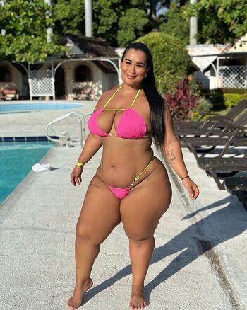 Full leaked Yeraldin private onlyfans photo