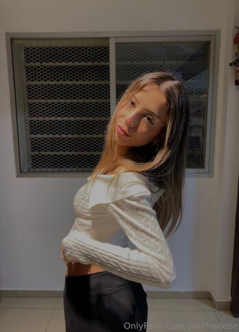 Full leaked Yourhaileee private onlyfans photo