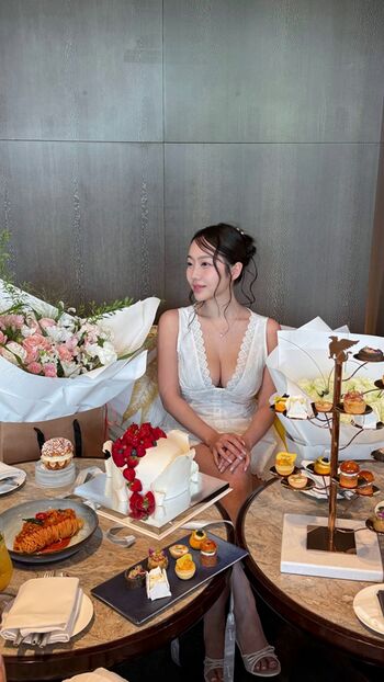 Yumin Lee