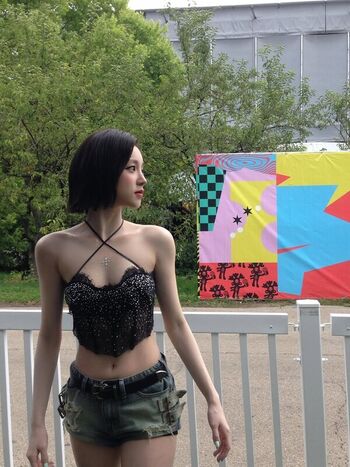 Full leaked Larissa yumi/ private onlyfans photo