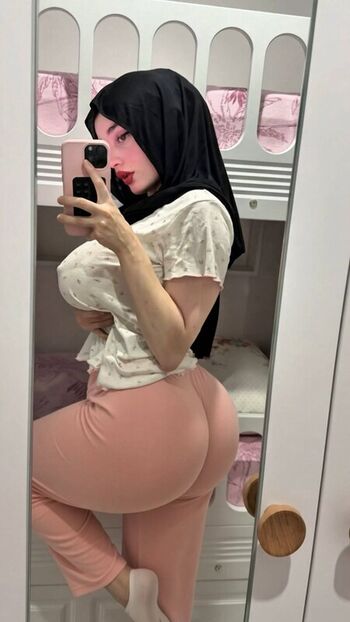 Full leaked Zelal private onlyfans photo