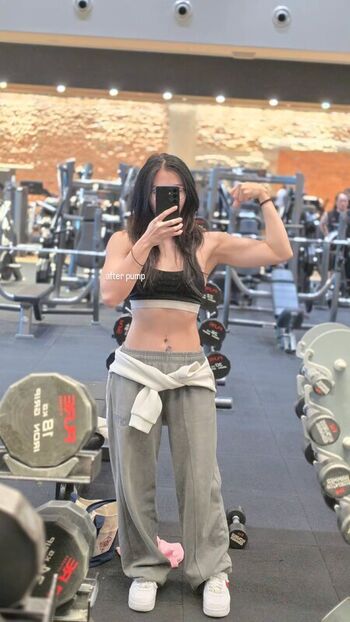 Full leaked Francesca brinley/ private onlyfans photo